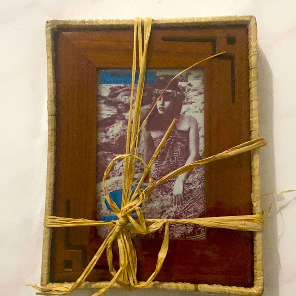 Hawaiian style wooden picture frame